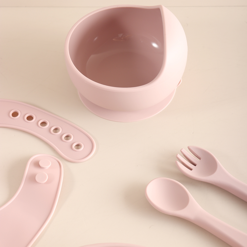 مجموعة أدوات طعام للأطفال على  - مراجعة Baby Food Utensils Set وسعره