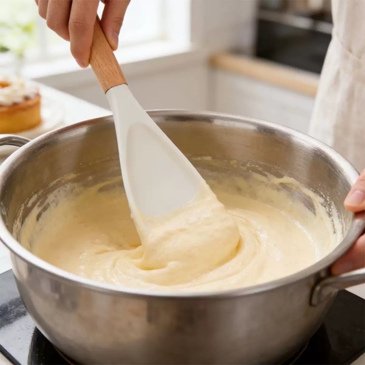 ملعقة سلطة بمقبض خشبي متوفرة ف - مراجعة Baby Food Usa وسعره