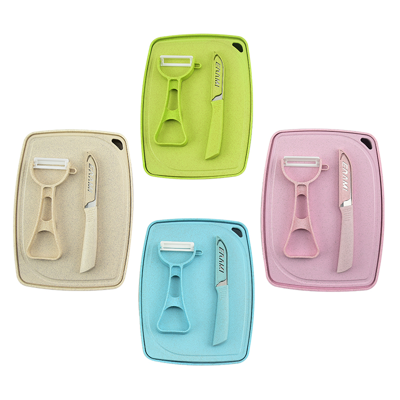 مجموعة من أربع سكاكين فواكه لت - مراجعة Baby Food Knife Set وسعره