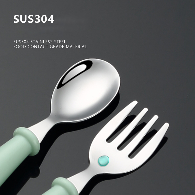 ملعقة وشوكة تدريبية للأطفال ال - مراجعة Baby Food Knife Set وسعره